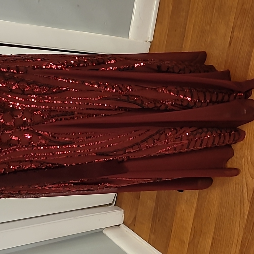 R & M Richards Burgundy Sequin Evening Gown - Picture 9 of 12
